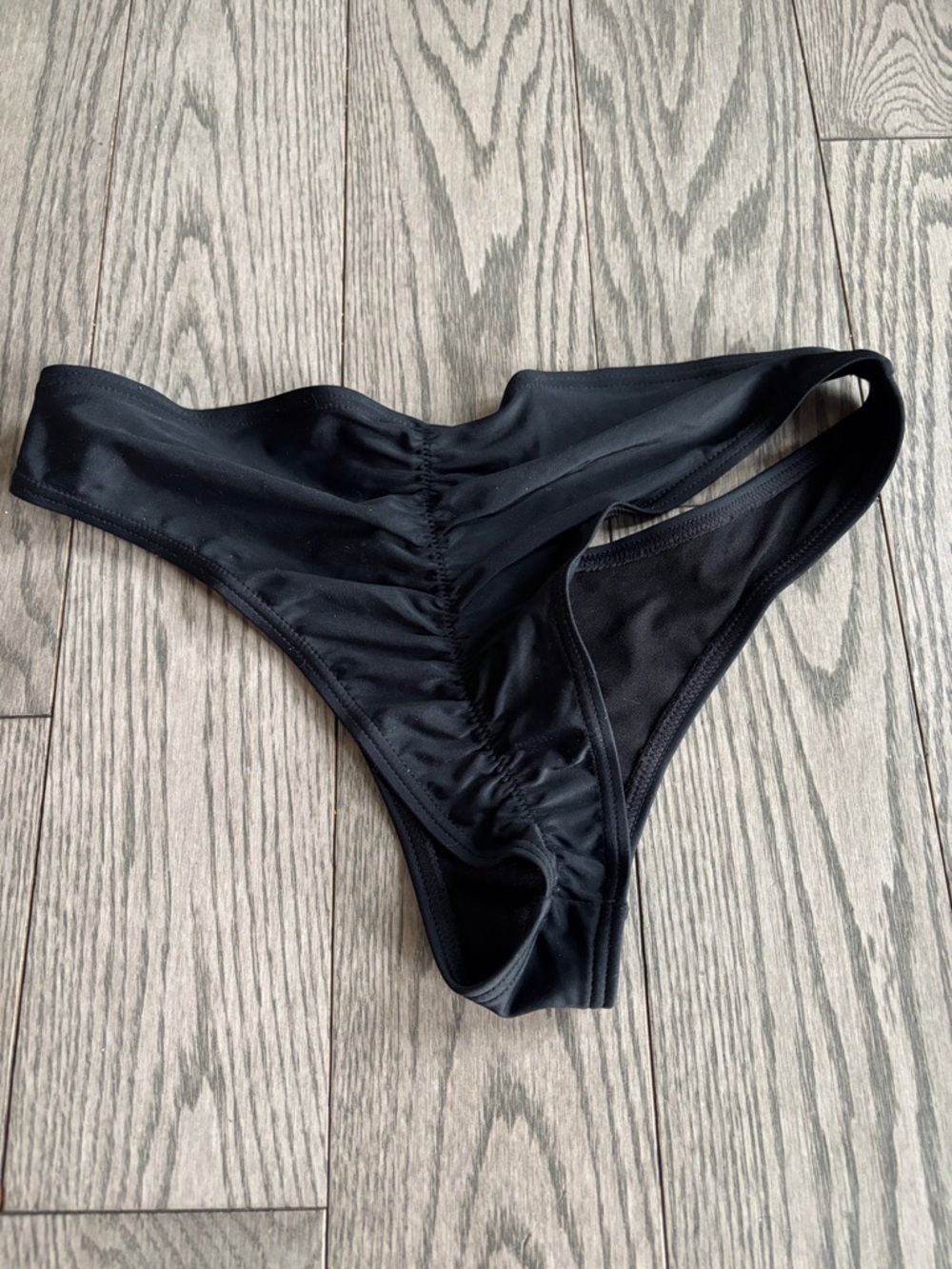NEW Bikini Bottom🩷 - Picture 2 of 2
